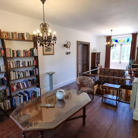 8-zimmer-schloss Mit Pool Und Eigenem Park By Interhome Saint-Just-Luzac