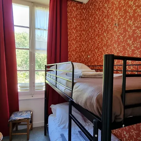 8-zimmer-schloss Mit Pool Und Eigenem Park By Interhome Semesterbostad