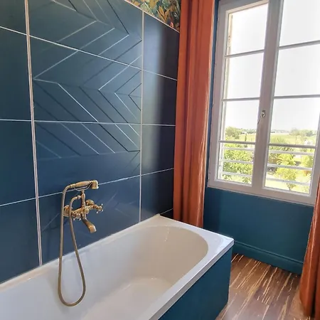 8-zimmer-schloss Mit Pool Und Eigenem Park By Interhome Semesterbostad *