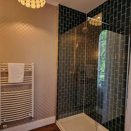 8-zimmer-schloss Mit Pool Und Eigenem Park By Interhome Saint-Just-Luzac